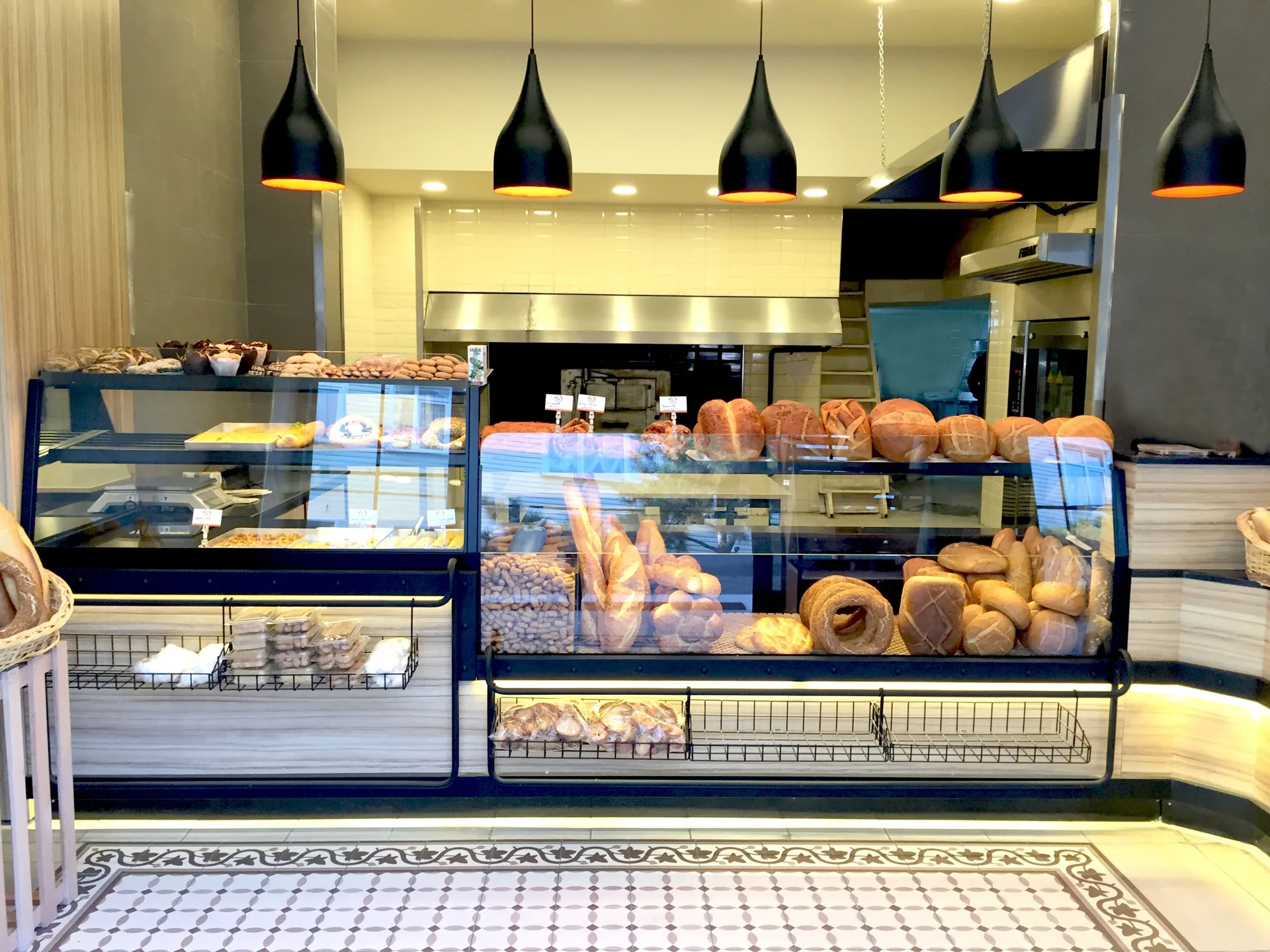 Güney Bakery 4